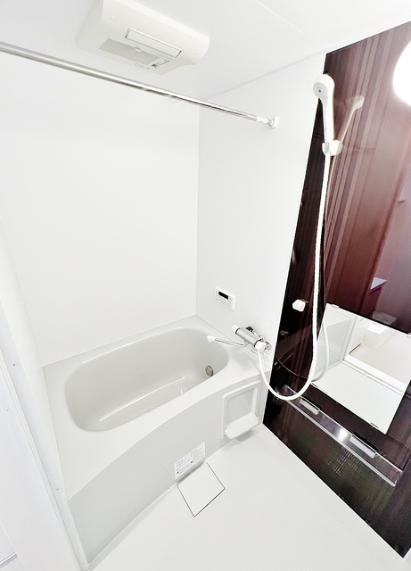 バス・シャワールーム　浴室乾燥・暖房機能付き