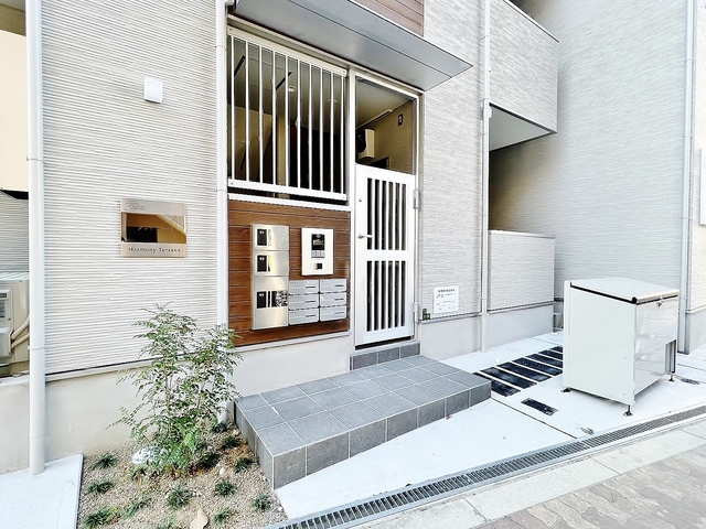 エントランス　オートロック・宅配ＢＯＸ