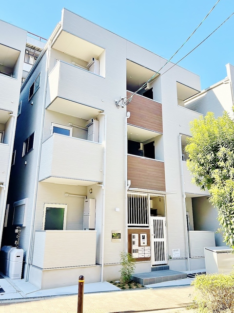 建物外観　新築・全戸角部屋