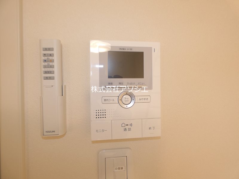 セキュリティ　モニター付きインターホン