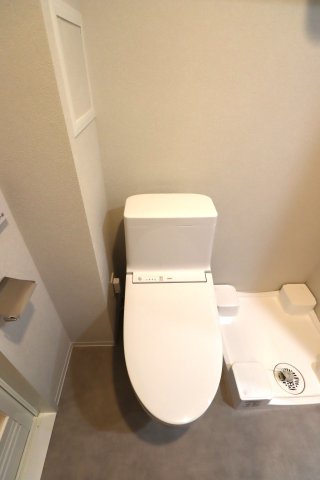 トイレ　コンパクトで使いやすいトイレです