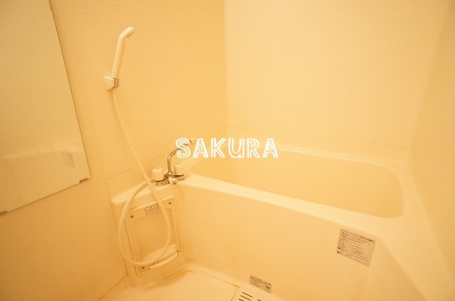 バス・シャワールーム　日々の疲れを癒すお風呂です♪