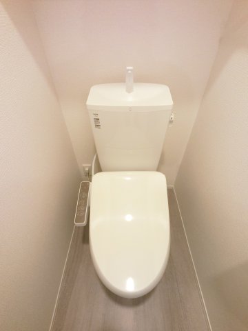 トイレ　同建築会社施工例になります。