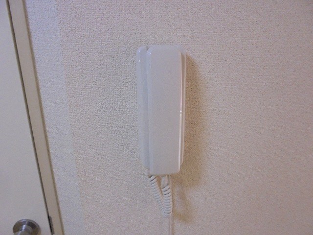 セキュリティ　写真は103号室です（参考）