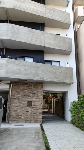 その他　エントランス