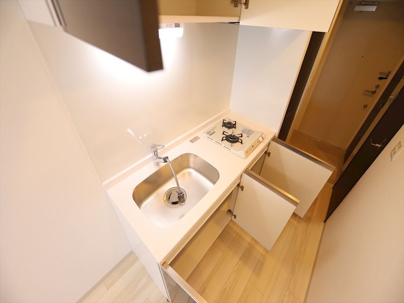 キッチン　システムキッチン（ガス2口コンロ付）