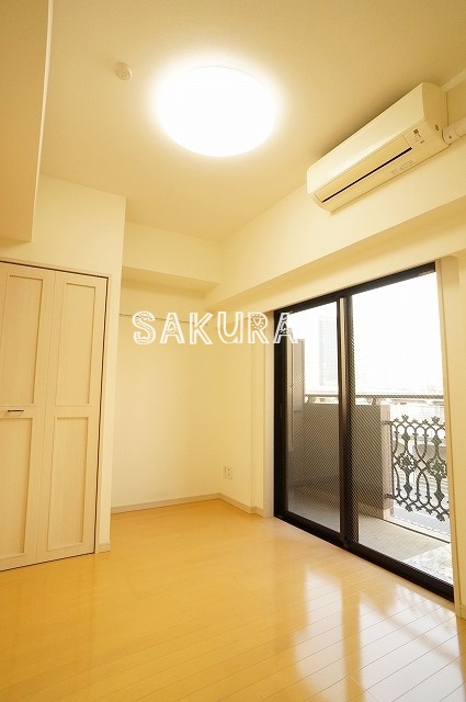 居室・リビング　使いやすい形の為、レイアウトを楽しめます♪