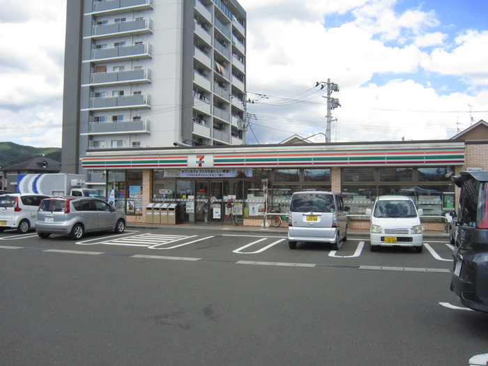 コンビニ　セブンイレブン　仙台落合6丁目店（コンビニ）まで270m