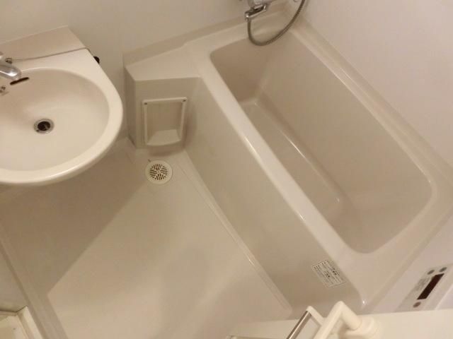 バス・シャワールーム　★清潔感のあるバスルーム★