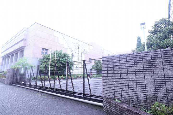 高校・高専　東京都立立川高等学校（高校・高専）まで197m