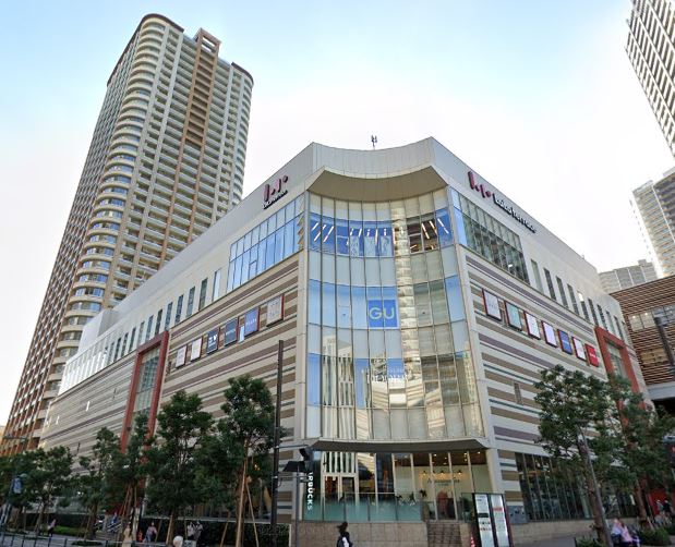 ショッピングセンター　三井ショッピングパーク ららテラス 武蔵小杉（ショッピングセンター）まで1232m