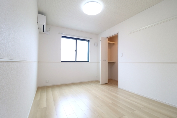 収納　※参考写真　同建築メーカー施工の同間取完成他物件のものです。