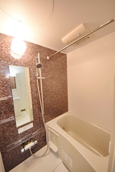 バス・シャワールーム　バス