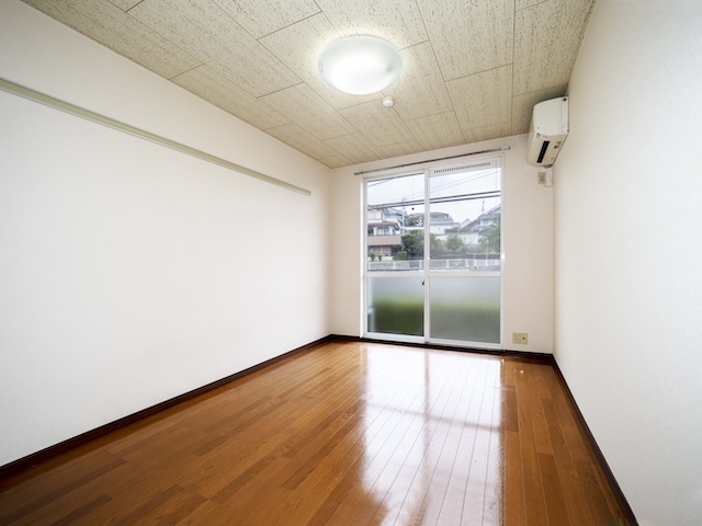 居室・リビング　6帖洋室