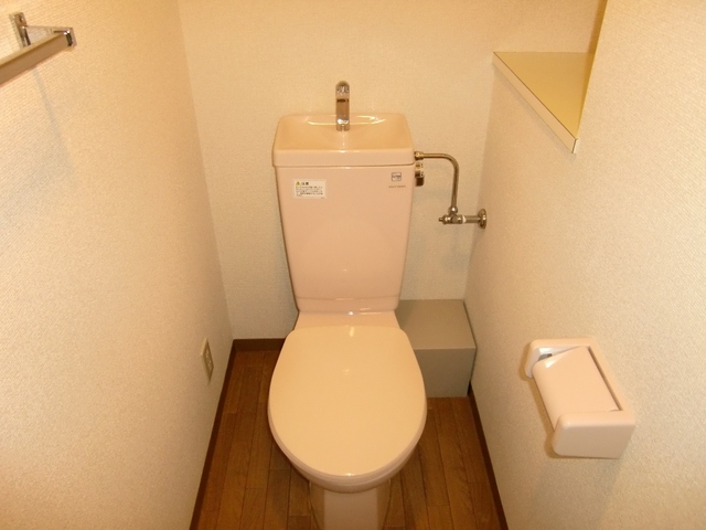 トイレ　同建物別号室