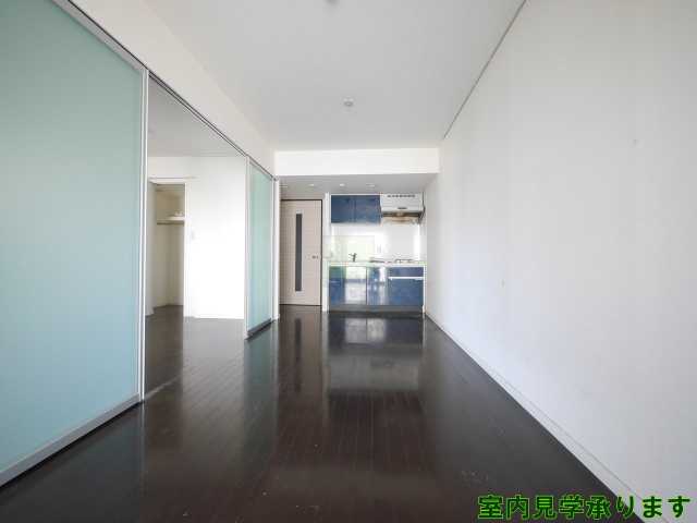 居室・リビング　プライムアーバン新宿内藤町