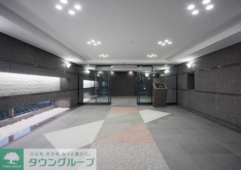 エントランス　エントランス