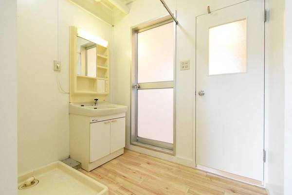 洗面設備　ビレッジハウスの同一物件・同一タイプの間取りの写真です