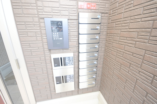 エントランス　集合ポスト