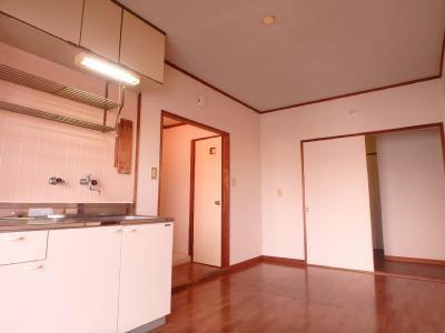 居室・リビング　別部屋