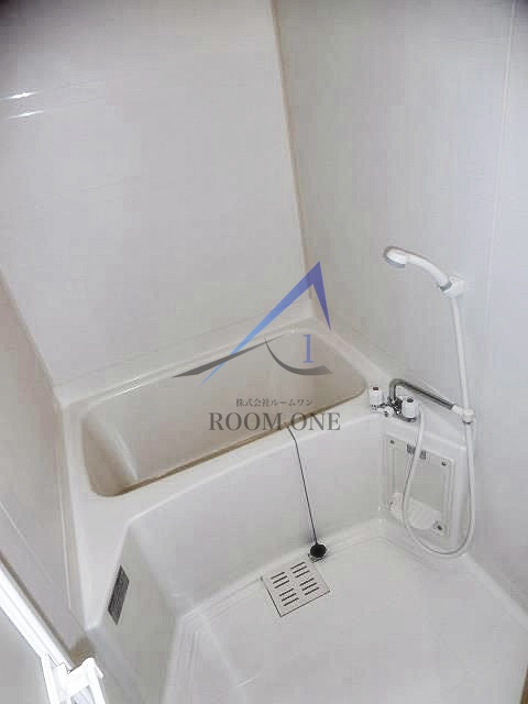 バス・シャワールーム　お風呂です。