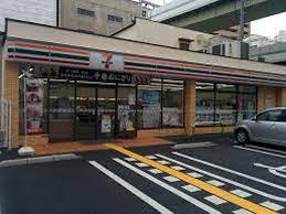 コンビニ　セブンイレブン大阪桜川２丁目店（コンビニ）まで188m