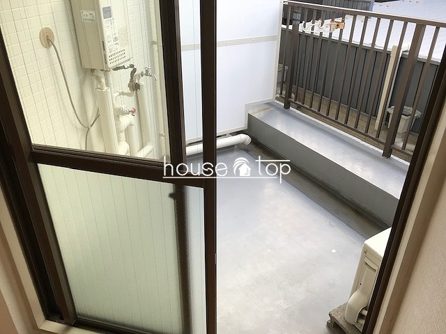 バルコニー　ここが広いんです！お布団など楽々干せます！