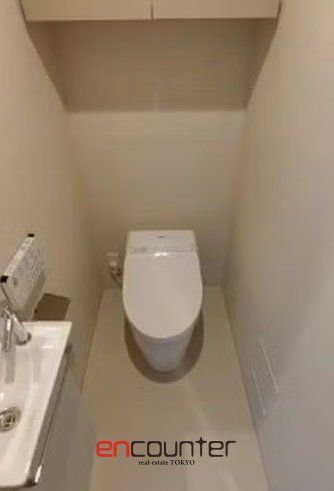 トイレ　※同マンション別室参考写真