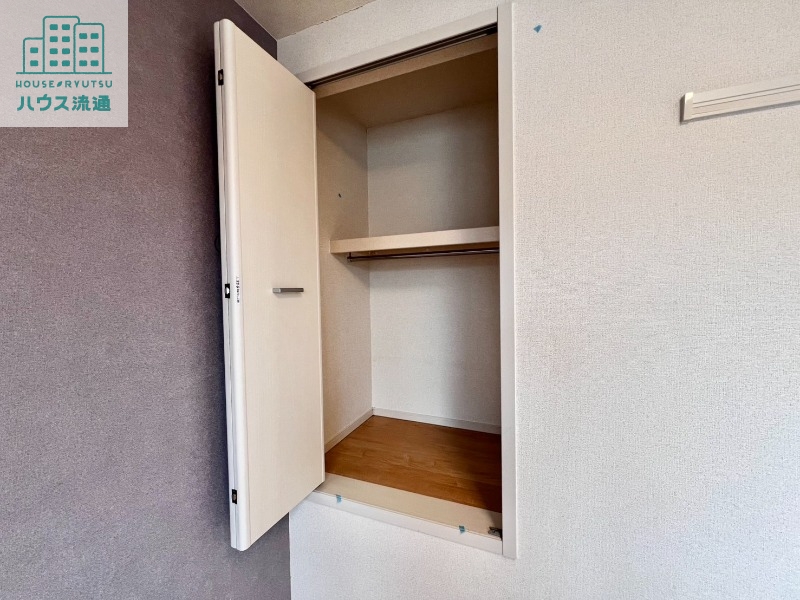 収納　※クリーニング前の室内写真です（２０２６．０４．０６時点）