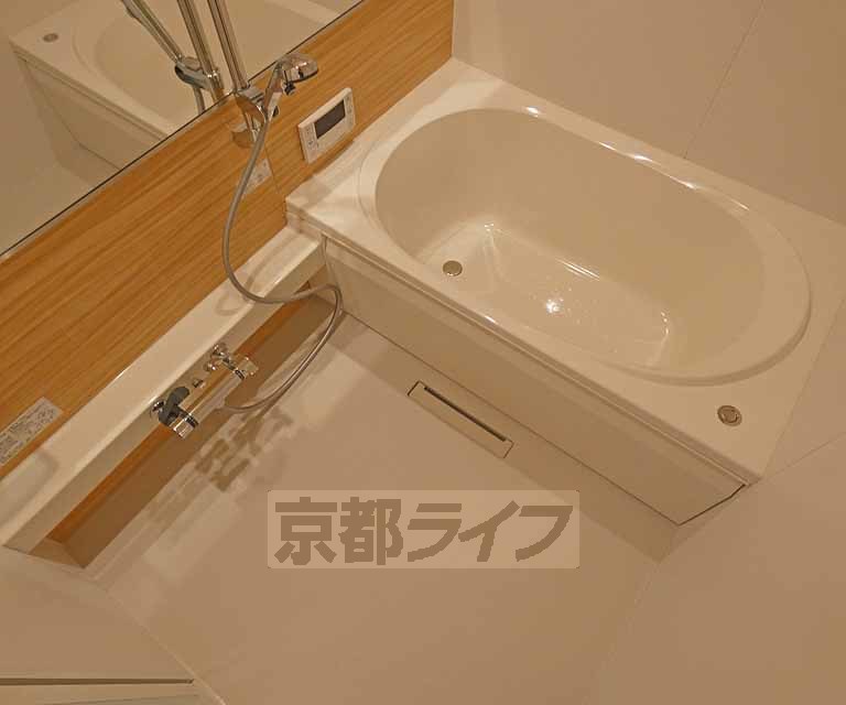 バス・シャワールーム　浴室です。