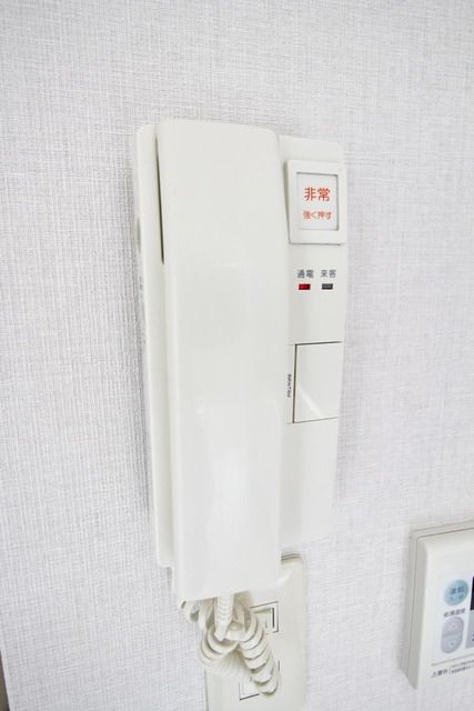 セキュリティ　★インターホンです★