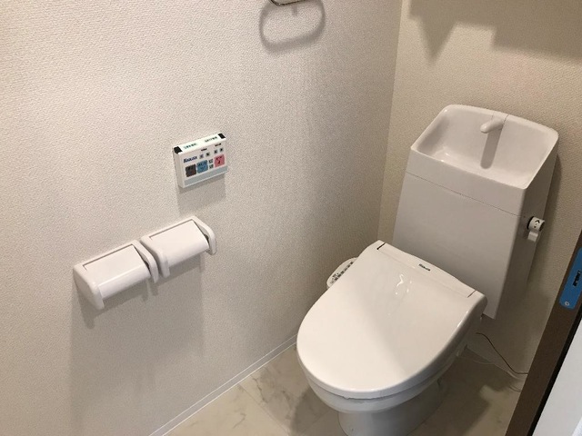 トイレ　イメージ