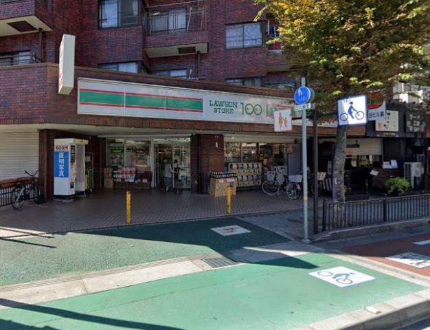 コンビニ　ローソンストア１００（コンビニ）まで85m