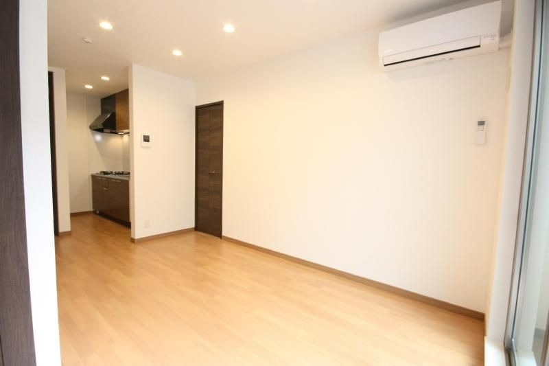 居室・リビング　別号室イメージ