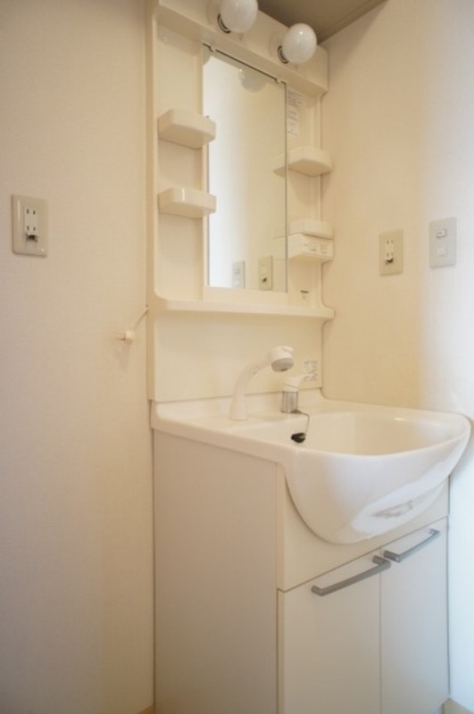 洗面設備　図面と現状に相違がある場合には現状を優先