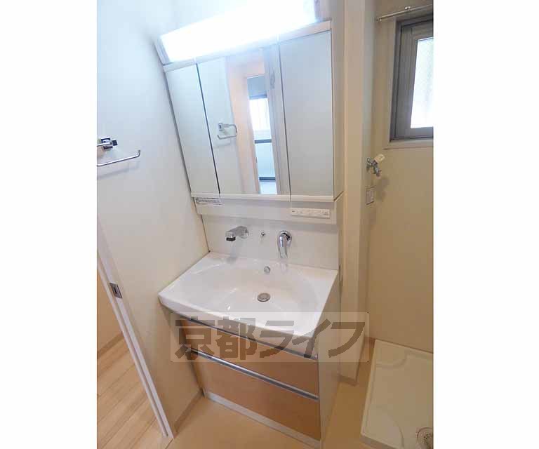 洗面設備　清潔感があります