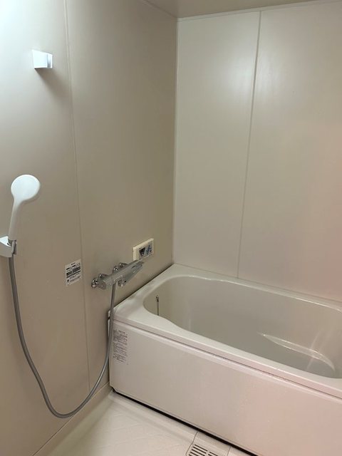 バス・シャワールーム　写真は２０２号室