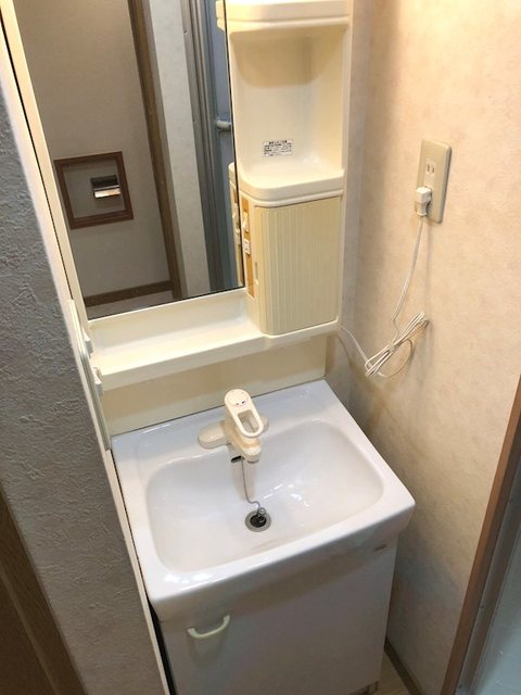 洗面設備　写真は２０２号室