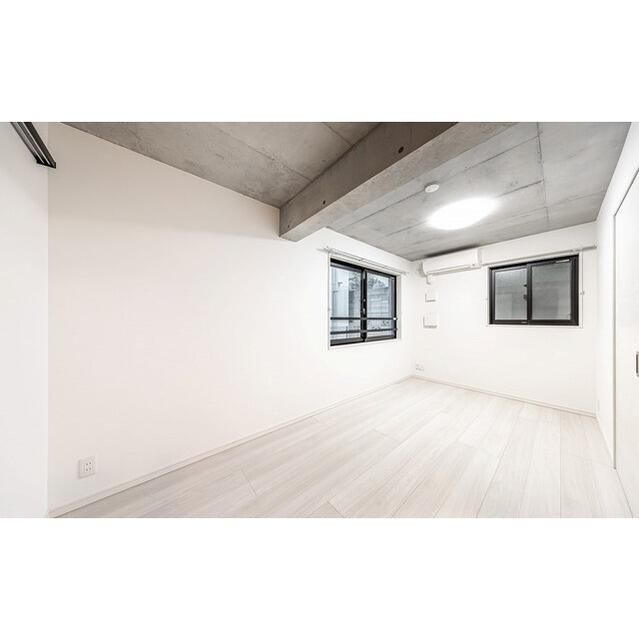 居室・リビング　ゆったりとした居間です