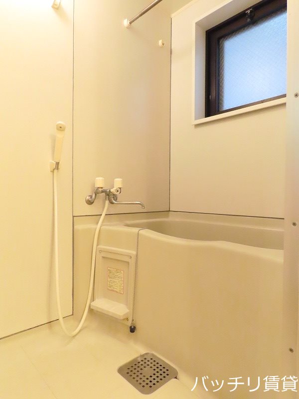 バス・シャワールーム　同型タイプの為現状優先