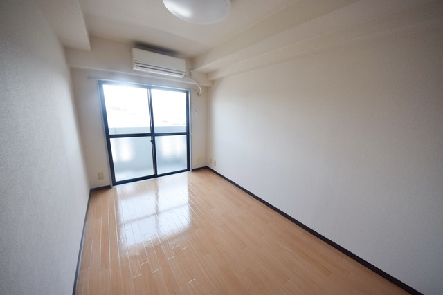 居室・リビング　～休みの日サイコー～