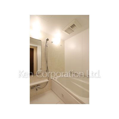 バス・シャワールーム　同タイプ6階のお部屋を撮影。仕様が異なることがあります。