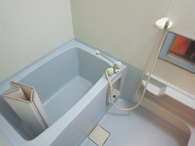 バス・シャワールーム　現況優先