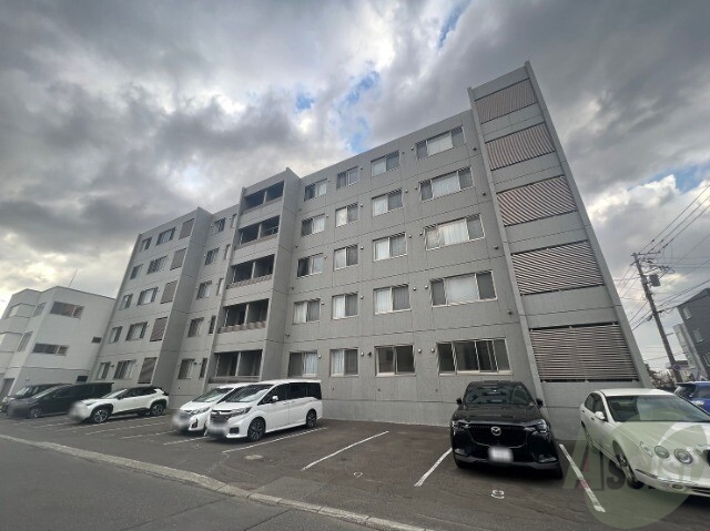 建物外観　札幌市東区北十四条東「グランディア」