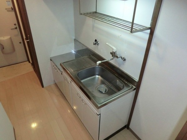 キッチン　収納があって使いやすいキッチンです♪