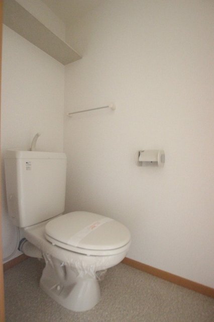 トイレ　同物件別号室