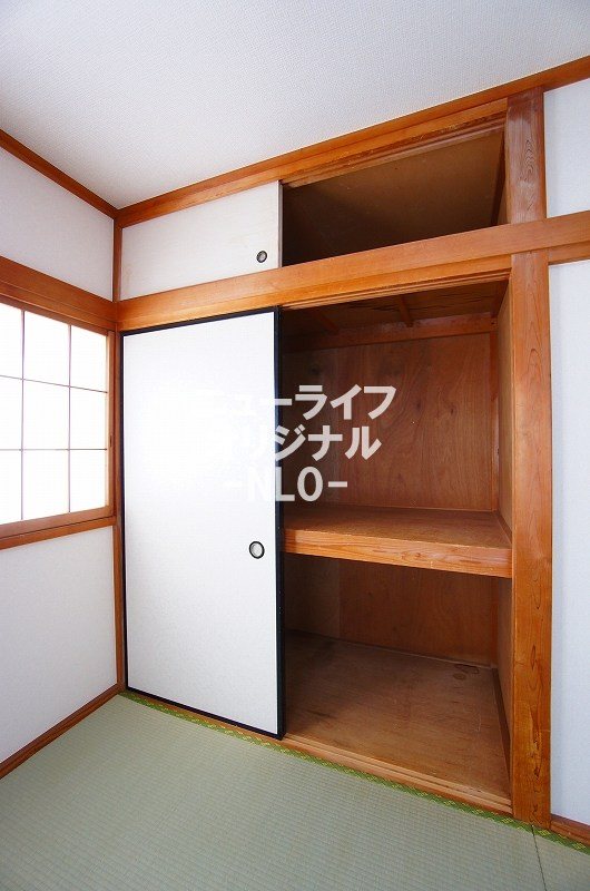 収納　和室の一間の押入は使い方次第で収納力大です