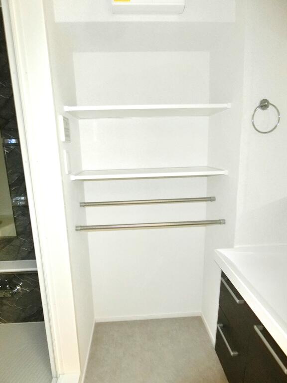 その他　同型物件の写真、配色に違いあり
