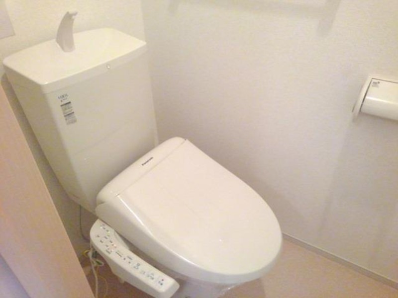 トイレ　図面と現状に相違がある場合には現状を優先