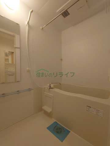 バス・シャワールーム　別部屋参考写真となります。